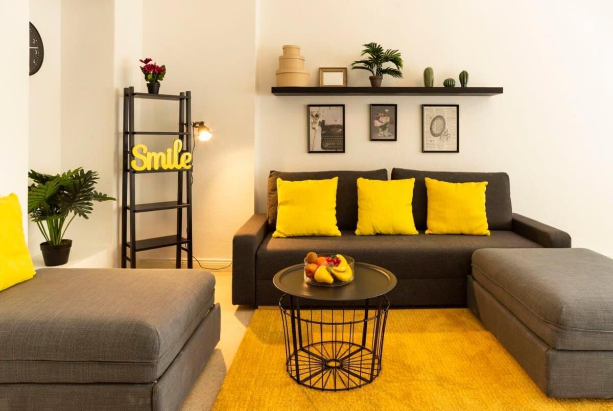 Modern 2 Bedroom Apartment In Berlin Schoeneberg Exterior photo