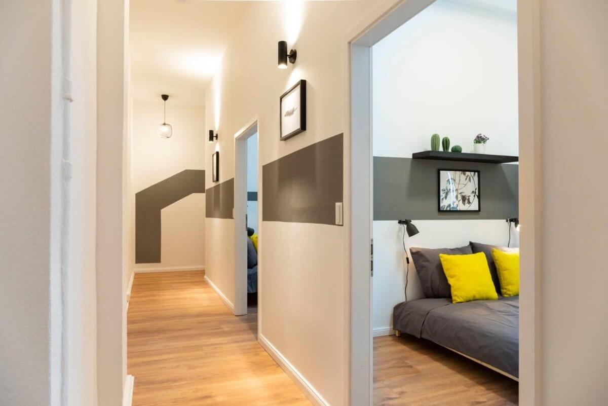 Modern 2 Bedroom Apartment In Berlin Schoeneberg Exterior photo